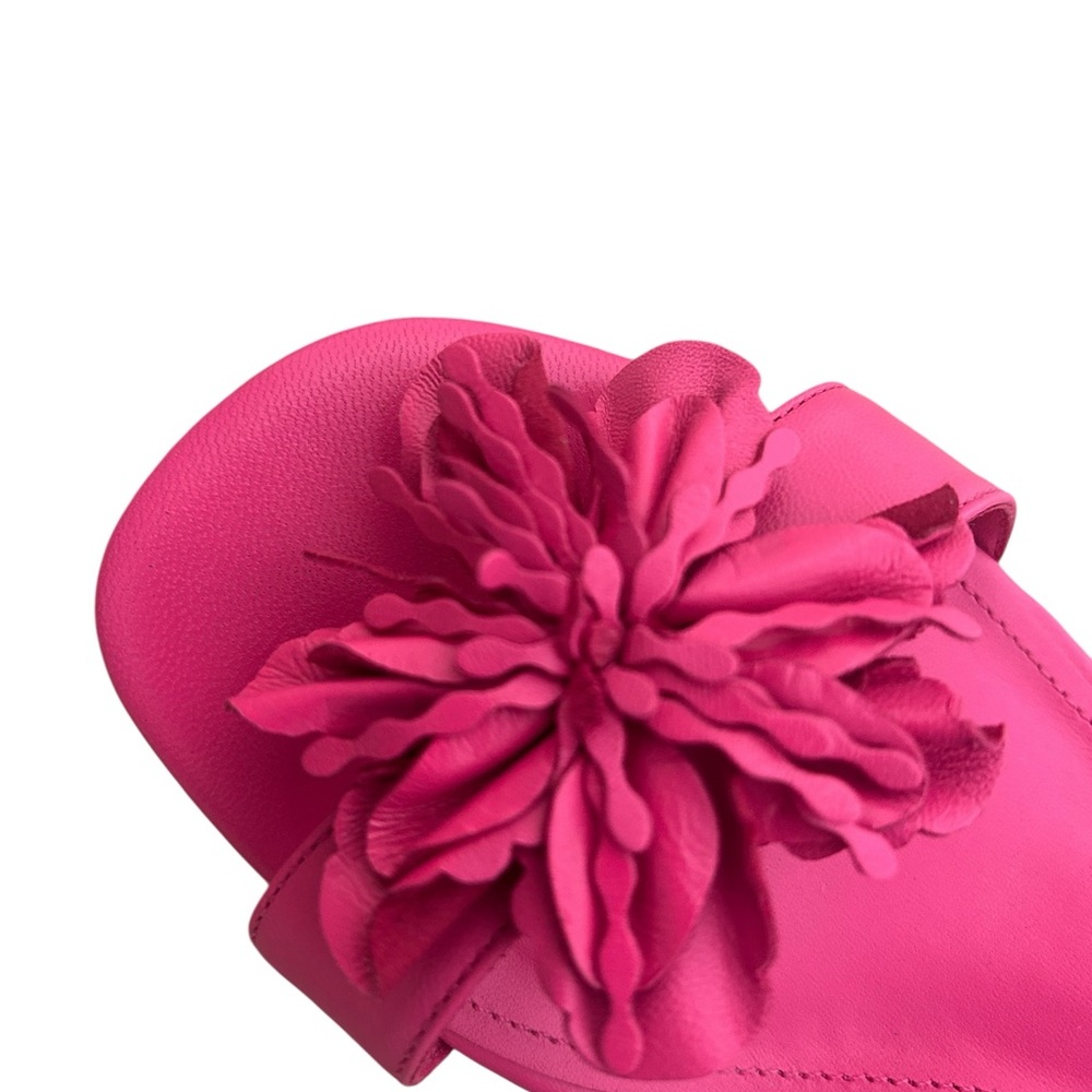 Larroude Fuchsia pink hibiscus Flower slingback heeled sandals in box size 8.5 - Picture 6 of 15
